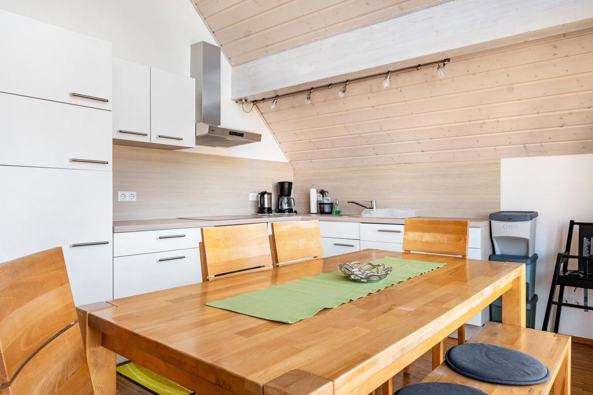 Winzercafe Neipperg Apartamento Brackenheim Exterior foto