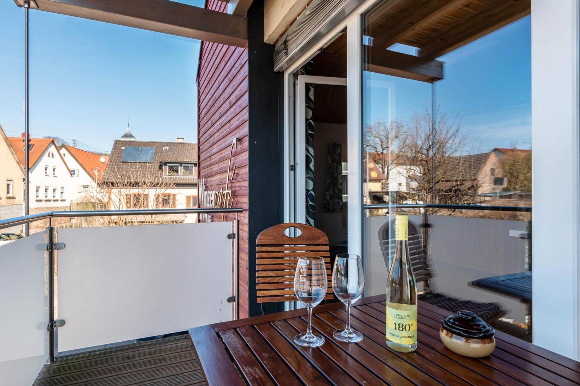 Winzercafe Neipperg Apartamento Brackenheim Exterior foto